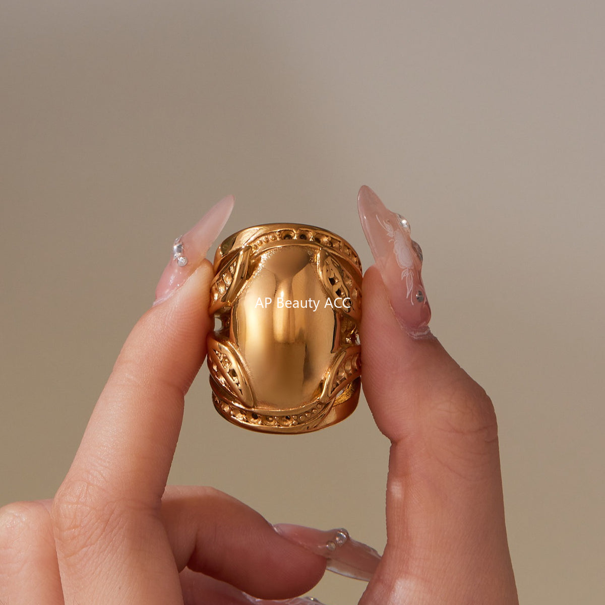 B廠-跨境熱銷新款不鏽鋼ins誇張戒指鍍18k真金小眾設計拇指護戒「A677」25.10-1