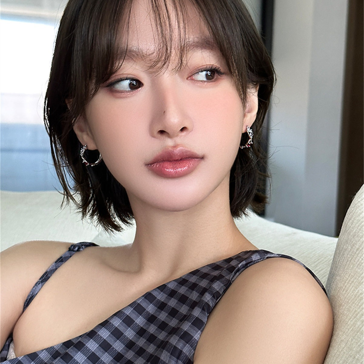 C廠-韓版彩色鋯石耳環女冷淡風時尚輕奢百搭高級感耳圈精緻簡約耳飾「EH-4027」25.10-2