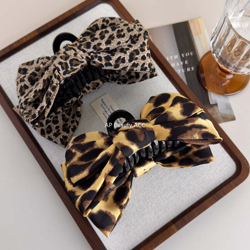 E廠-豹紋蝴蝶結抓夾女2025新款高級感盤髮夾後腦勺鯊魚夾秋冬氣質頭飾「27689」25.11-3