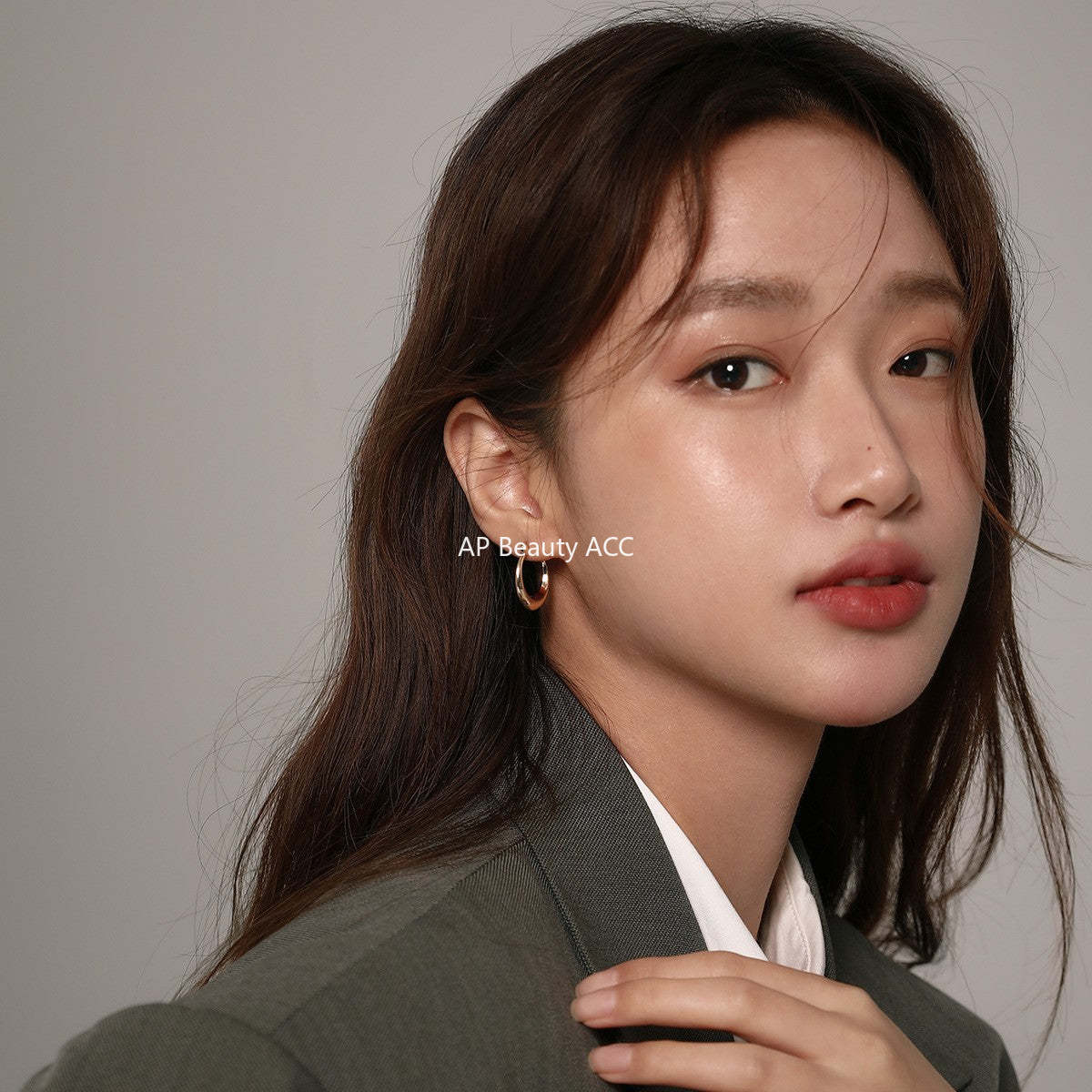 C廠-褶皺耳環新高級感耳圈耳釘輕奢高級感氣質大氣銀耳針飾「EH-2071. EBSJ」25.12-3