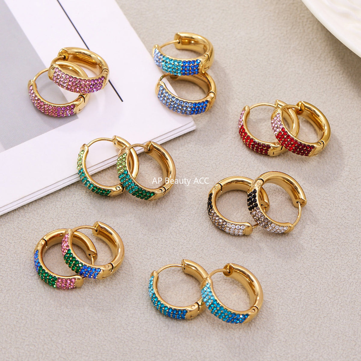 B廠-彩色鋯石拼色圓圈耳環大中小尺寸耳扣不鏽鋼鍍18k真金飾品「F931」25.11-2