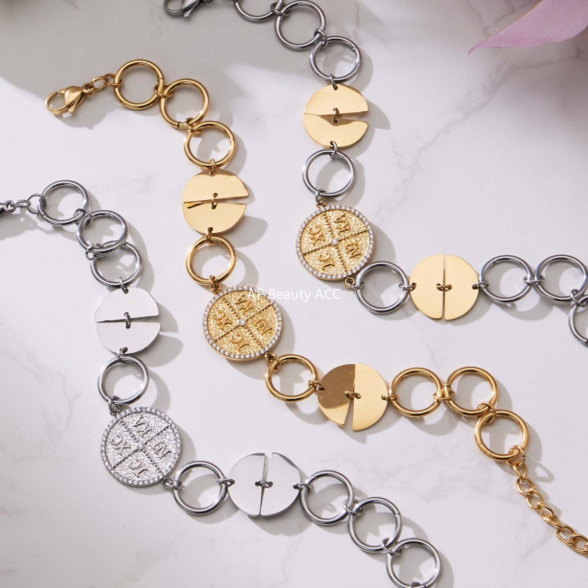 B廠-歐美新款配飾不鏽鋼圓片字母鑲嵌鋯石項鍊手鍊套裝鍍18k金「TXP488」25.11-4