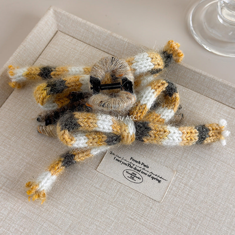 E廠-溫柔紫色毛線蝴蝶結抓夾2025新款秋冬毛絨髮夾後腦勺鯊魚夾高級感「26283」25.11-2