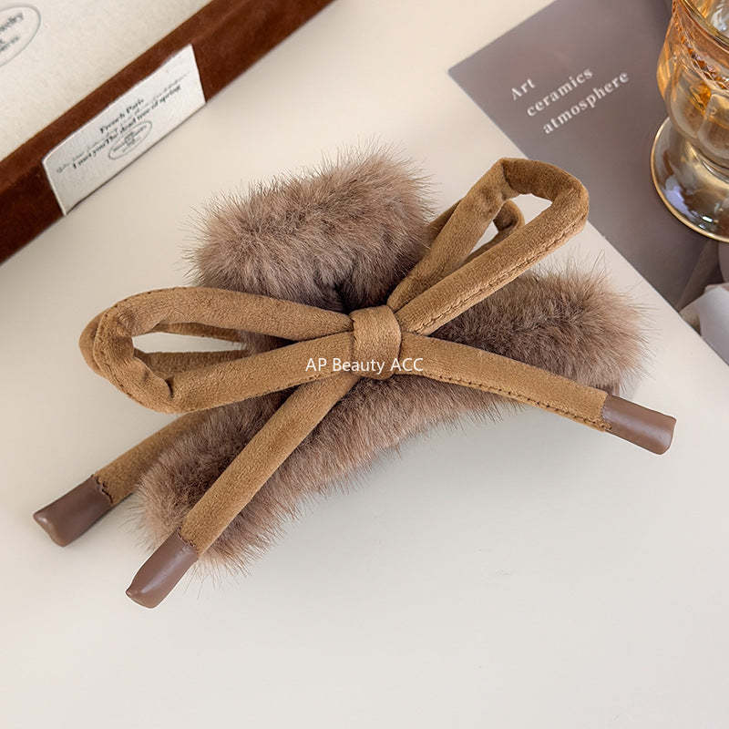 E廠-蝴蝶結兔毛抓夾女秋冬季大號後腦勺鯊魚夾髮量大高級感盤髮卡頭飾「27715」25.11-4