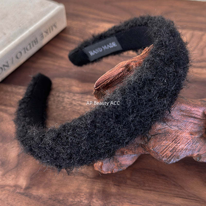 E廠-外出百搭毛絨髮箍女高級感洋氣時尚頭箍2025新款洗臉髮卡秋冬頭飾「26149」25.12-1