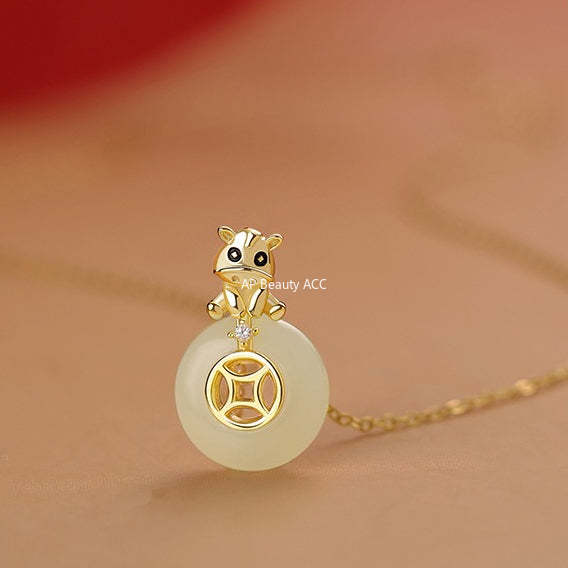 D廠-原創純銀S925小馬項鍊銅錢平安扣萌馬佑安本命年和田玉鎖骨鏈「YC3569N_1」25.12-2