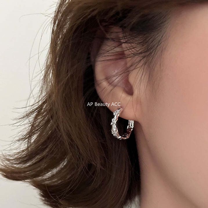 C廠-新款不規則錫紙紋銀針耳環女小眾簡約時髦素圈耳扣ins高級感耳環「EH-4315」25.12-2