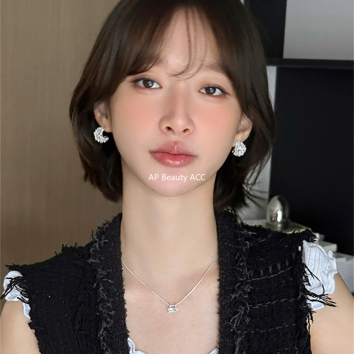 C廠-輕奢爆閃鋯石耳釘女小眾設計感鋯石鏤空豆豆耳環時尚日常氣質耳飾「EH-4201」25.10-3