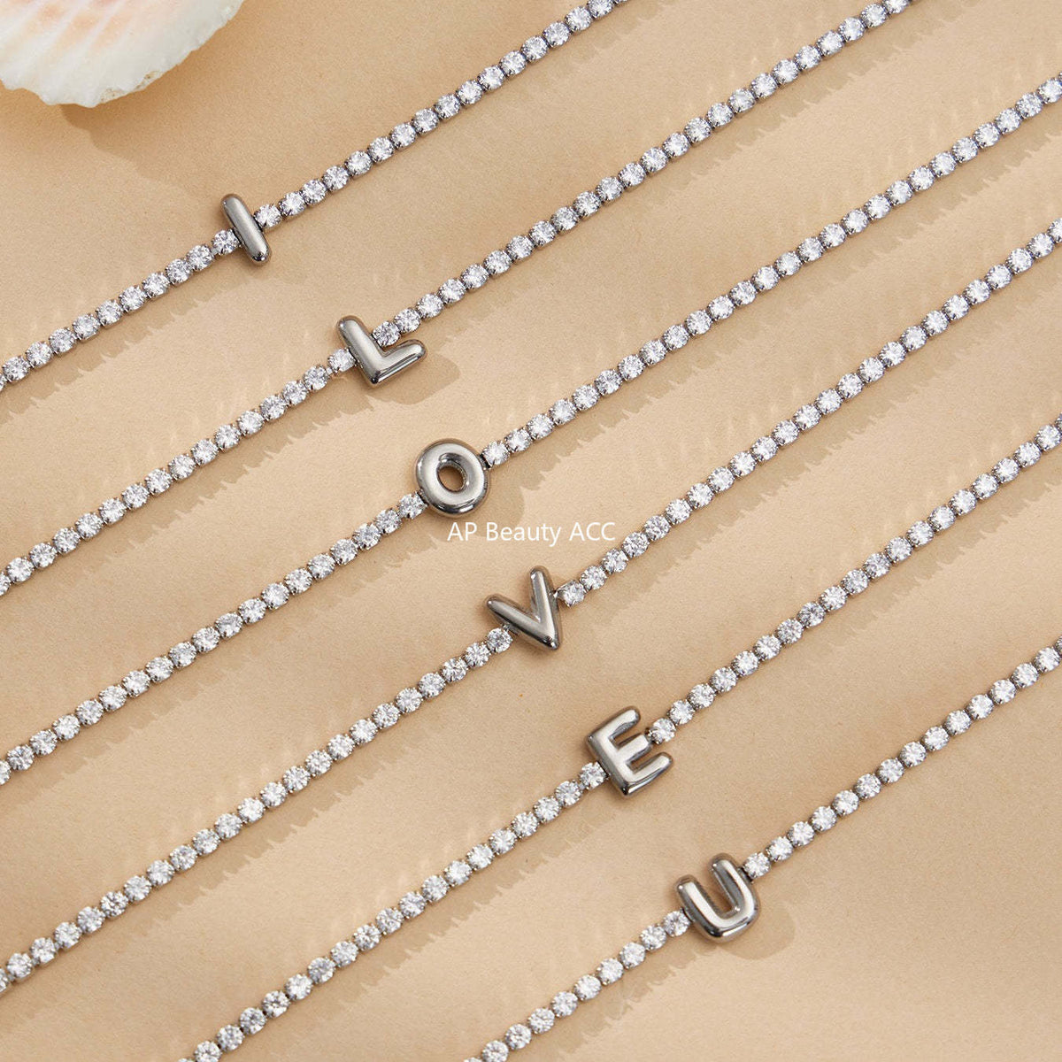 B廠-爆閃爪鑲鋯石26字母手鍊 不鏽鋼鍍18k真金時尚精緻氣質珠寶首飾女「RE023」25.12-3