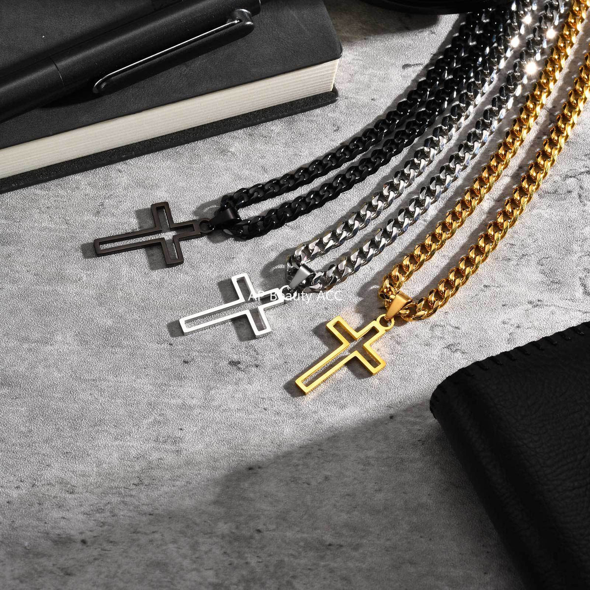 G廠-鈦鋼飾品 不鏽鋼鏤空十字架吊墜項鍊時尚復古高級感鎖骨鏈「PN-1531」25.11-1