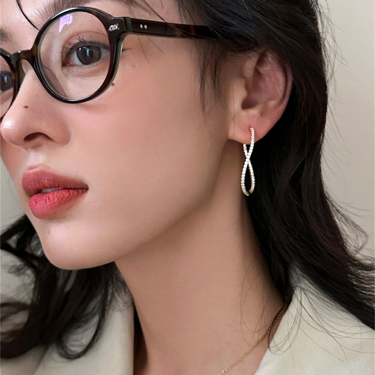 C廠-精緻細閃鋯石耳釘女小眾高級感莫比烏斯銀針耳環輕奢時尚氣質耳飾「EH-3542」25.05-5