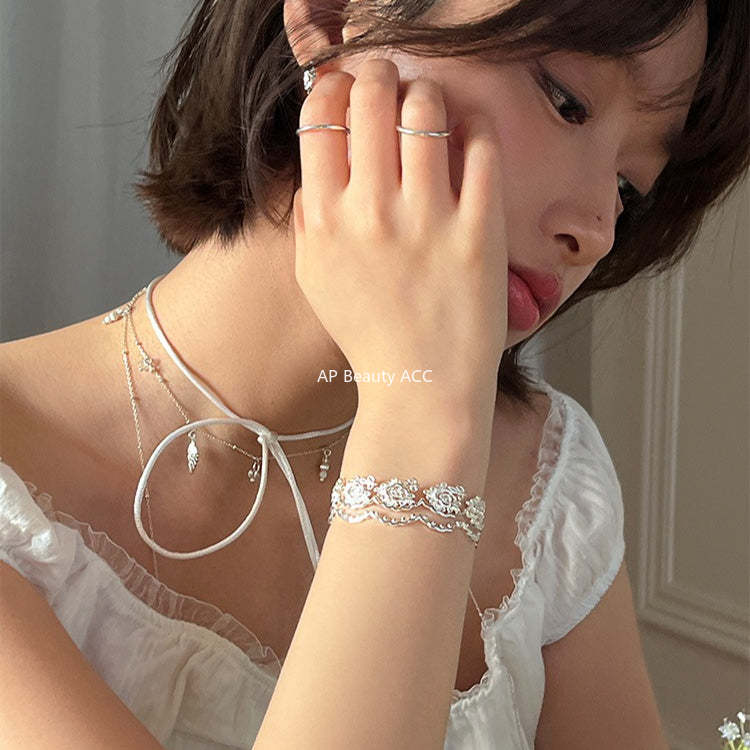 C廠-森系小香風鏤空蕾絲手鐲女甜美高級感精緻手環小眾輕奢秋冬手飾「SL-486」25.10-5