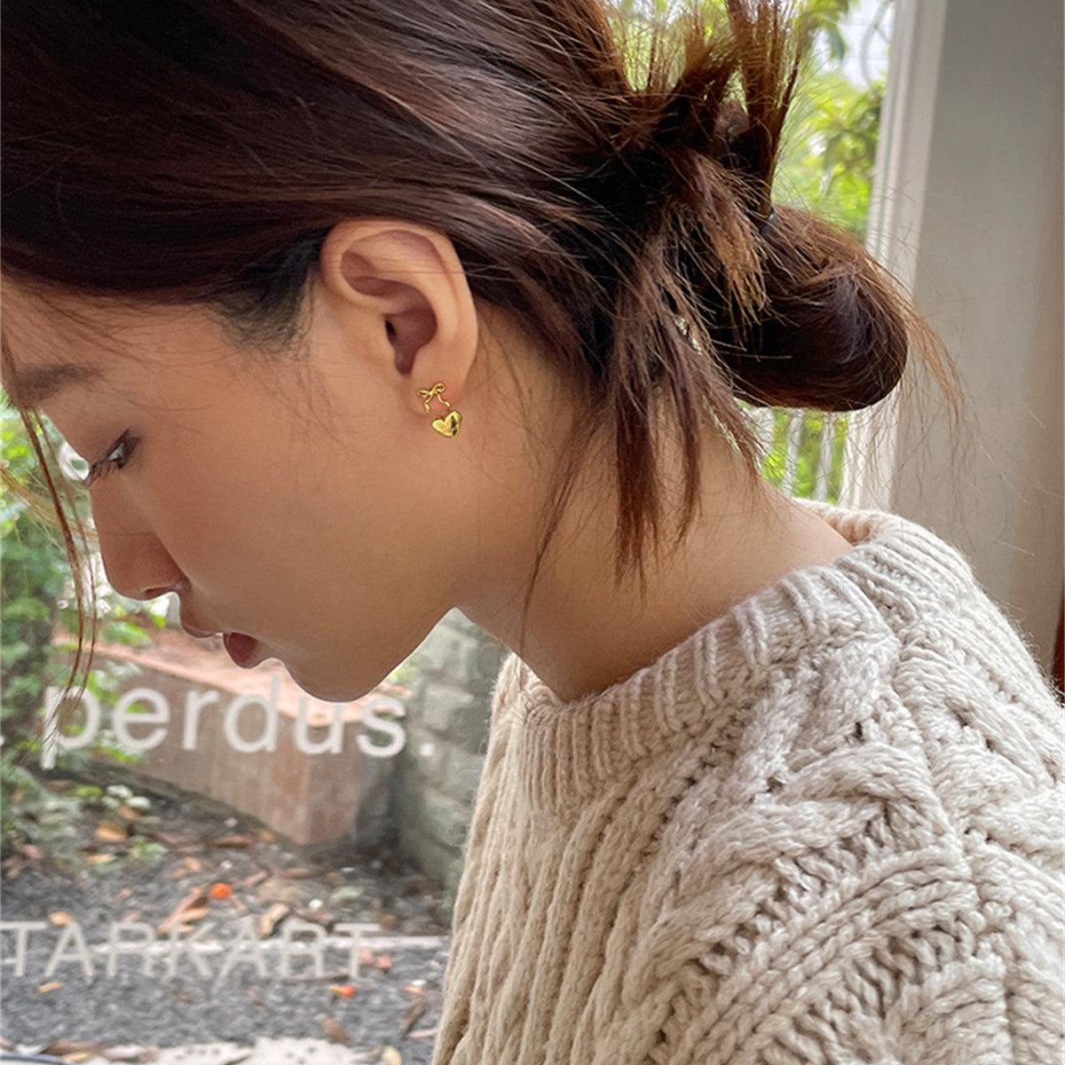 C廠-925銀針愛心耳釘女小眾設計高級感蝴蝶結耳環輕奢簡約氣質耳飾「EH-3272」24.11-1