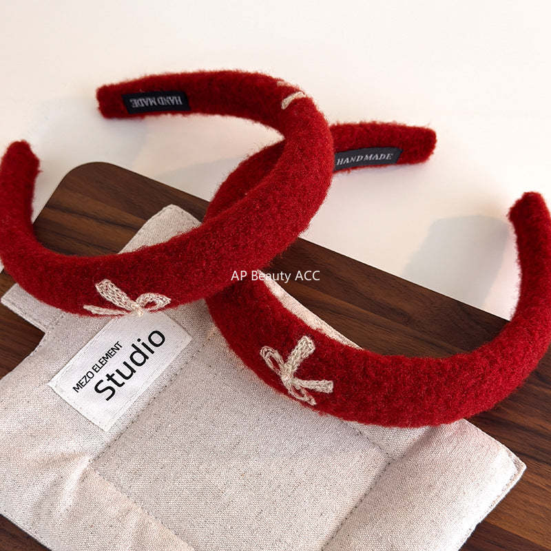 E廠-新年紅色刺繡蝴蝶結高顱頂髮箍女溫柔外出高級感頭箍髮捆可愛髮飾「27756」25.12-1