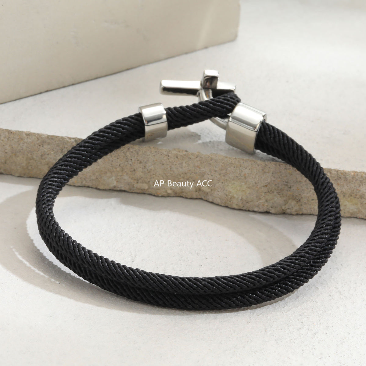 G廠-男士時尚手鐲 黑色米蘭繩交叉不鏽鋼十字架扣休閒經典風格「BL-769」25.11-1