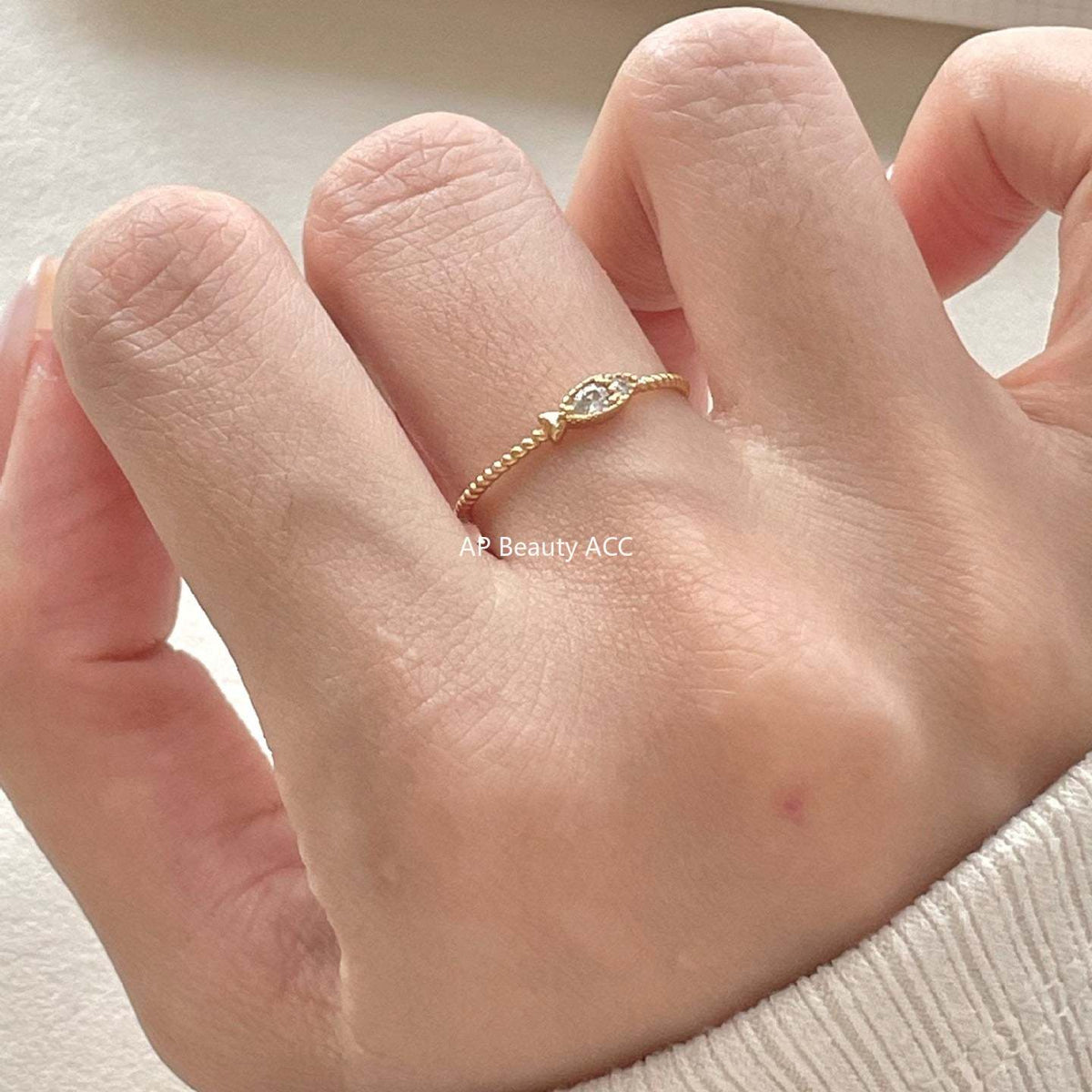 F廠-韓版小紅書ins簡約S925純銀鋯石小魚戒指設計感個性戒指圓「J2144」25.11-3