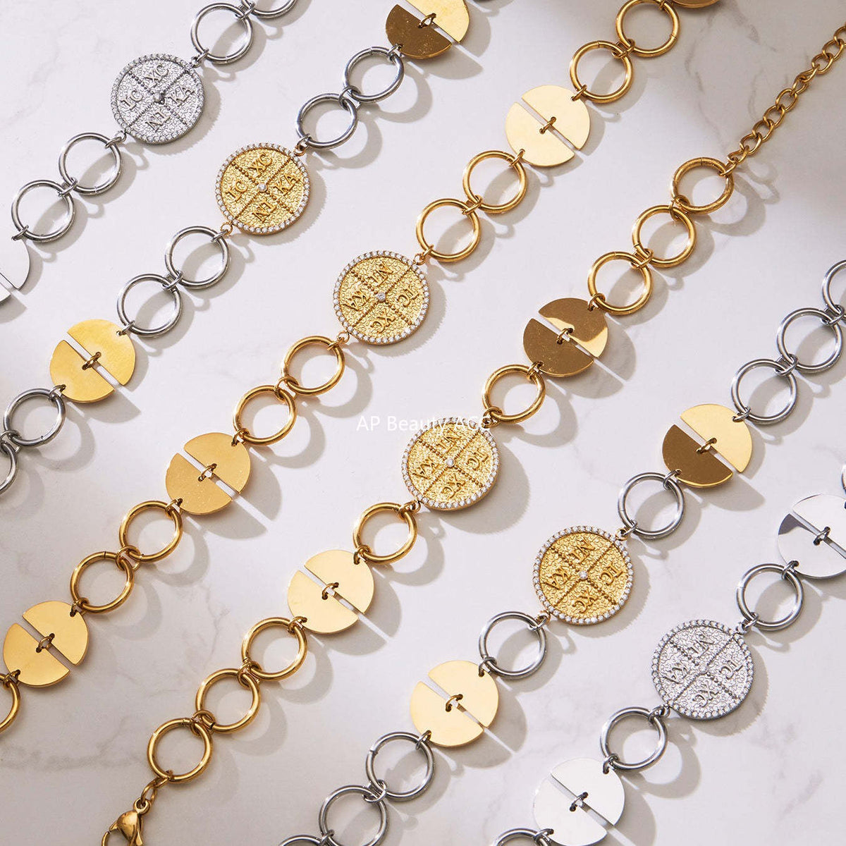 B廠-歐美新款配飾不鏽鋼圓片字母鑲嵌鋯石項鍊手鍊套裝鍍18k金「TXP488」25.11-4