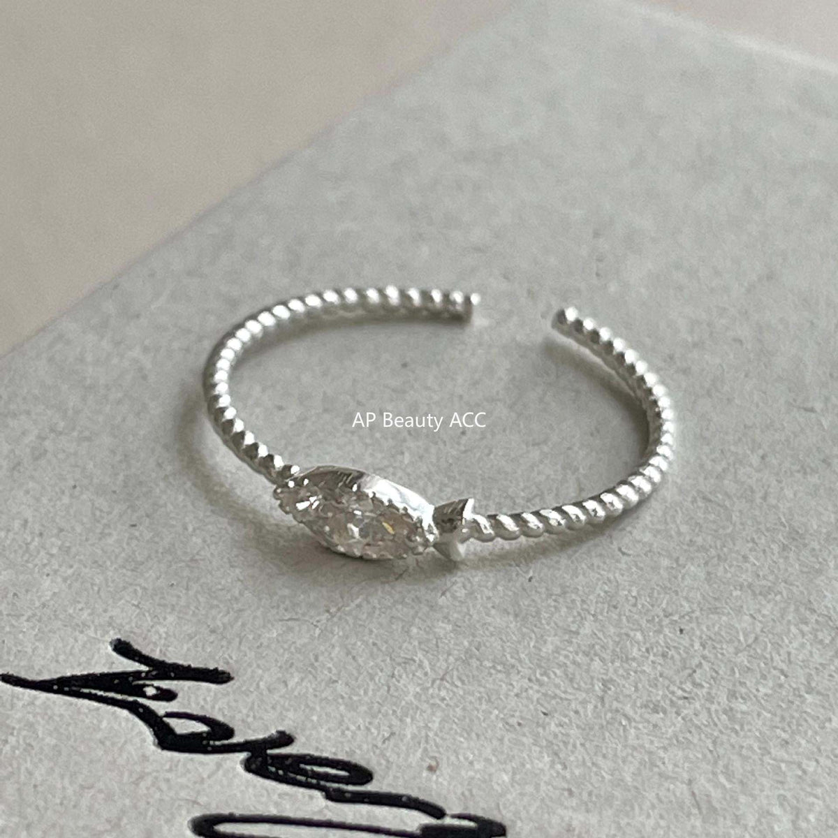 F廠-韓版小紅書ins簡約S925純銀鋯石小魚戒指設計感個性戒指圓「J2144」25.11-3